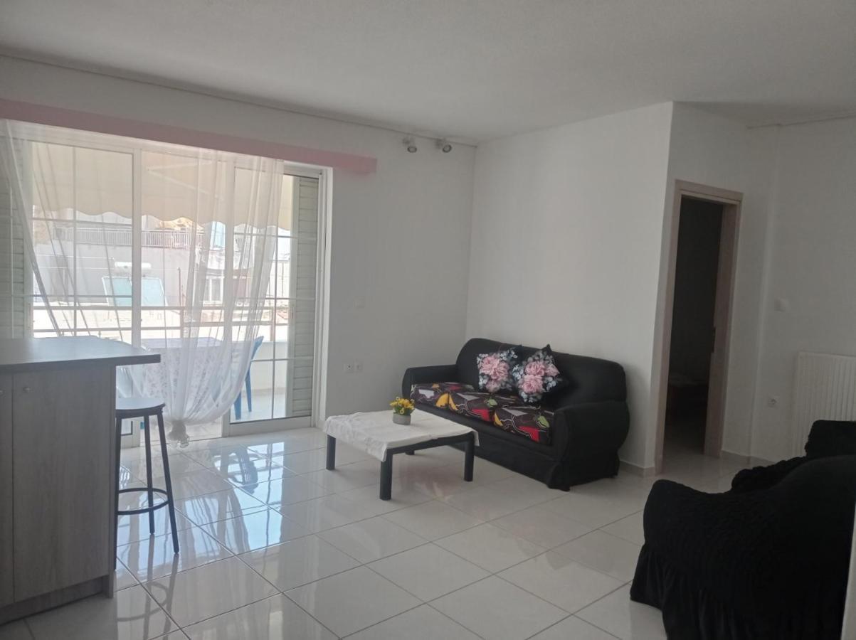 Apartment Pireas View *